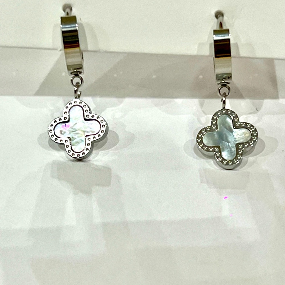 Clover earrings 🍀 Silver plated and Shimmer 💠